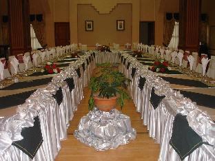 le grande plaza hotel