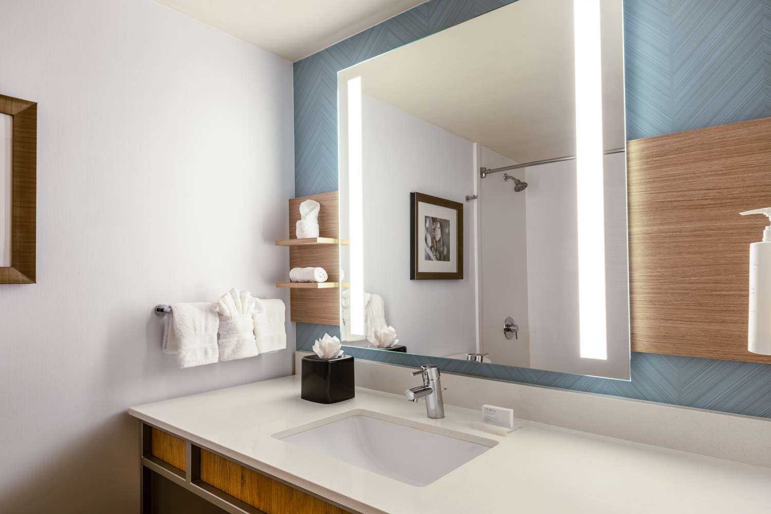hilton garden inn bakersfield