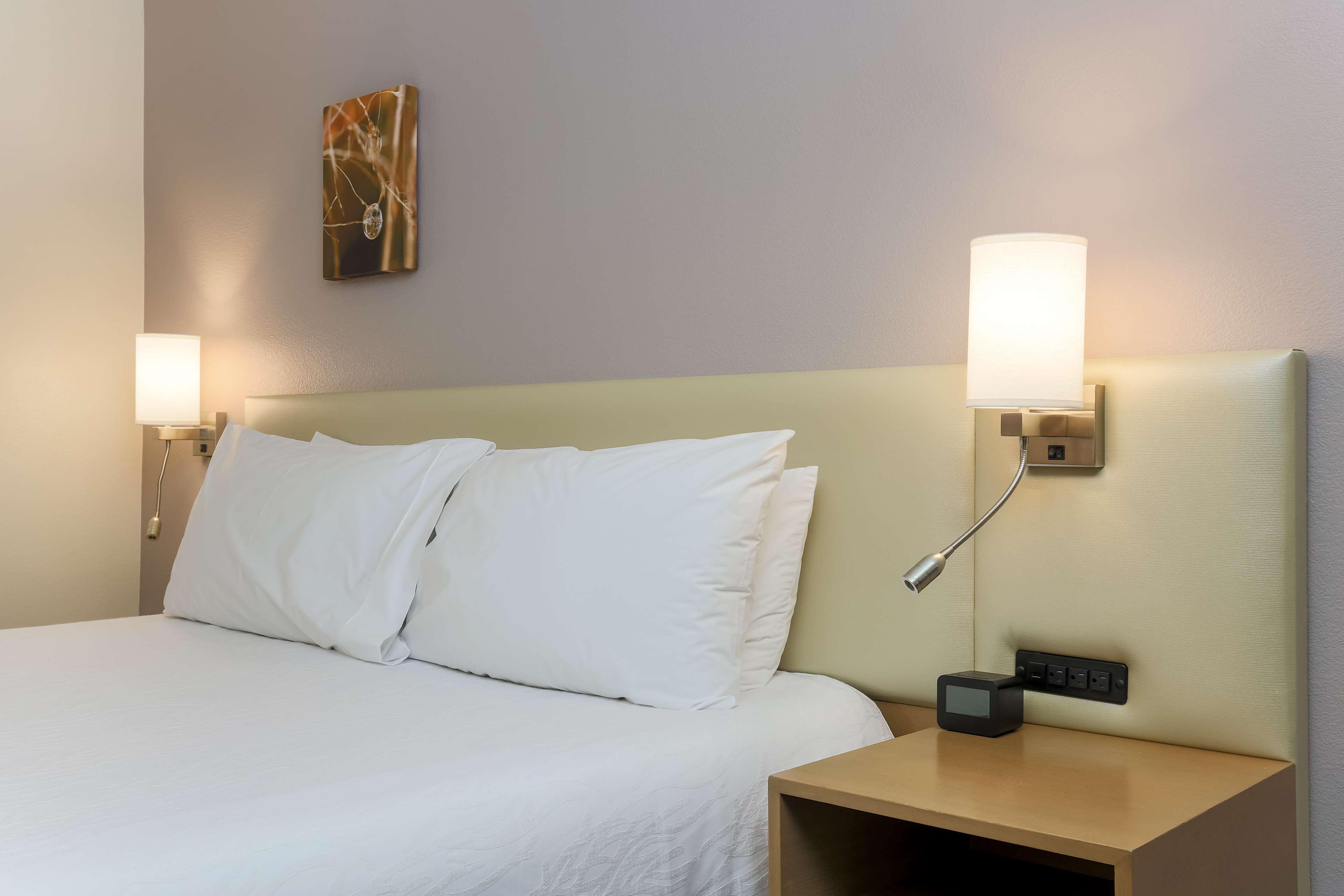 hilton garden inn bakersfield