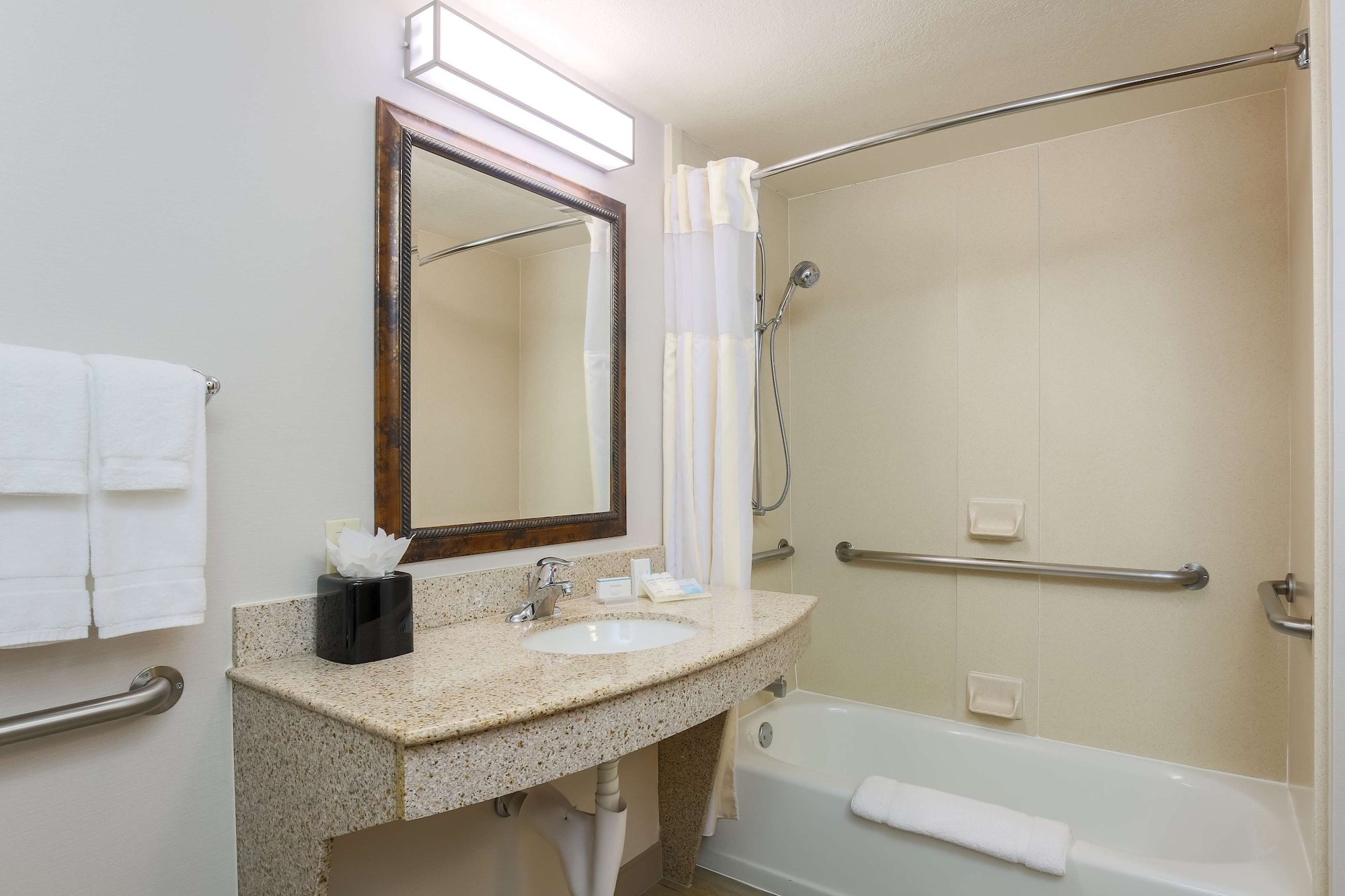 hilton garden inn bakersfield