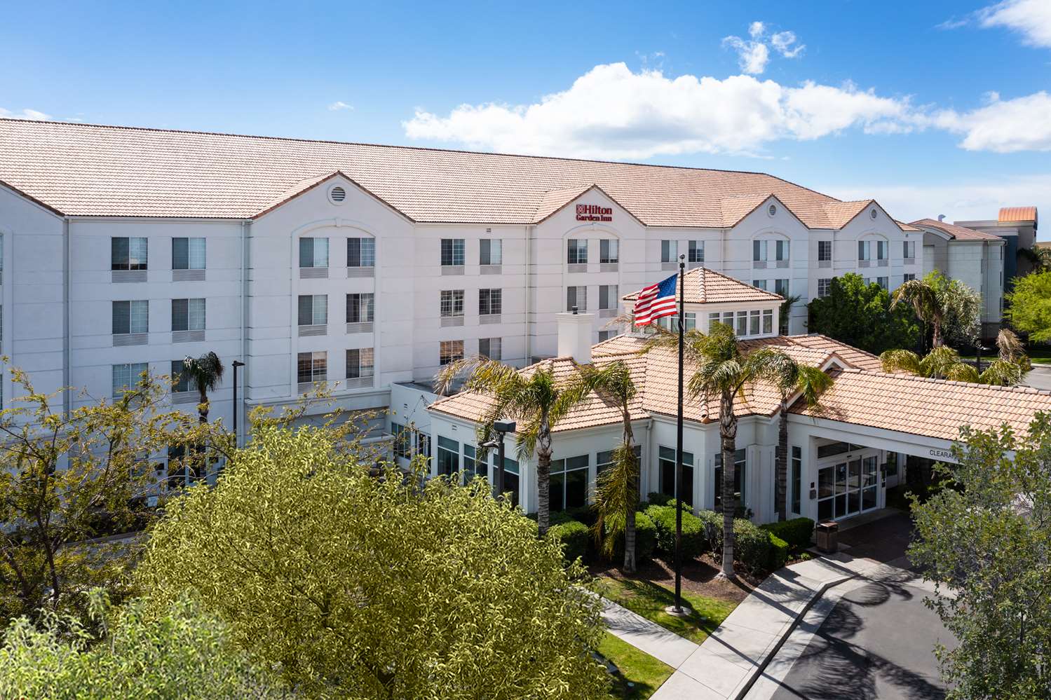 hilton garden inn bakersfield
