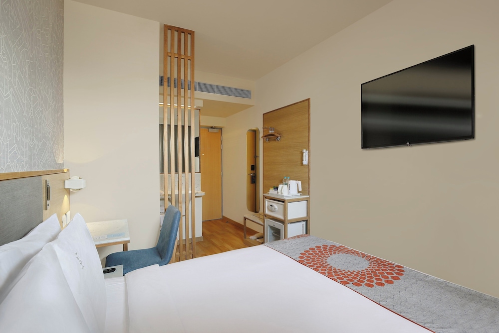 holiday inn express ahmdabad prahlad nagar an ihg hotel