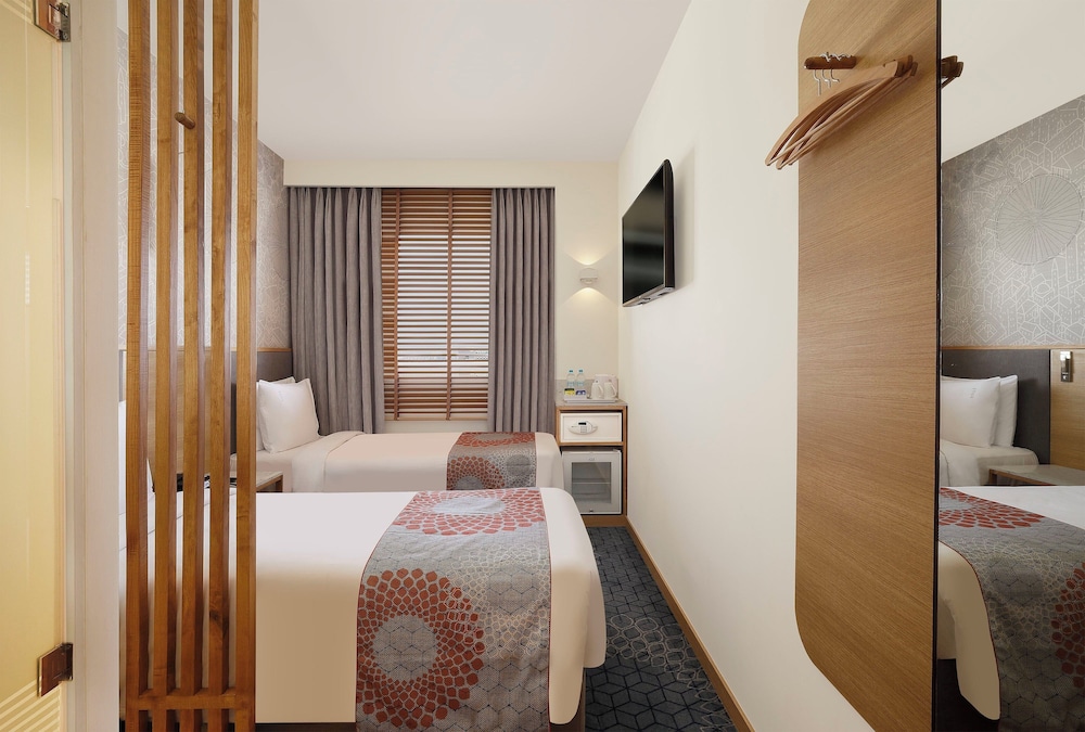 holiday inn express ahmdabad prahlad nagar an ihg hotel