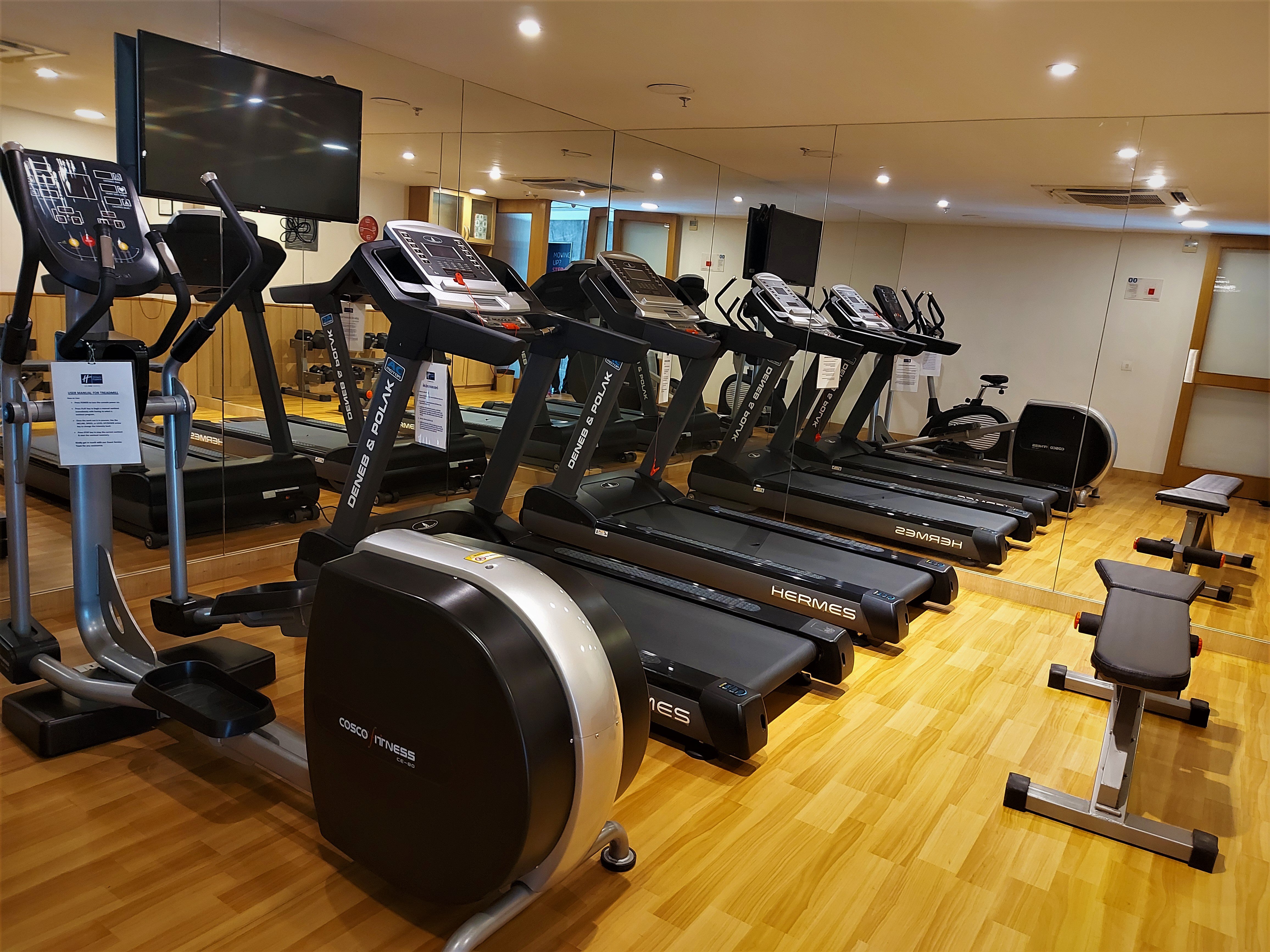holiday inn express ahmdabad prahlad nagar an ihg hotel