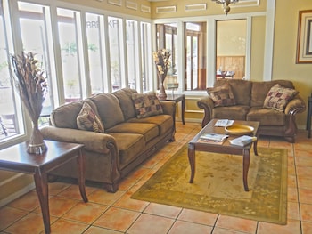landmark lookout lodge