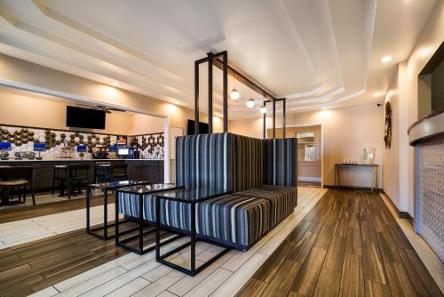 surestay plus hotel by best western topeka northwest