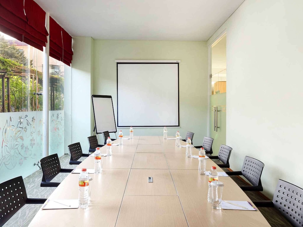 ibis styles yogyakarta