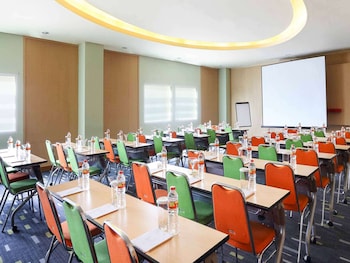 Ibis Styles Yogyakarta,Sewon>>Gedongtengen,3 star