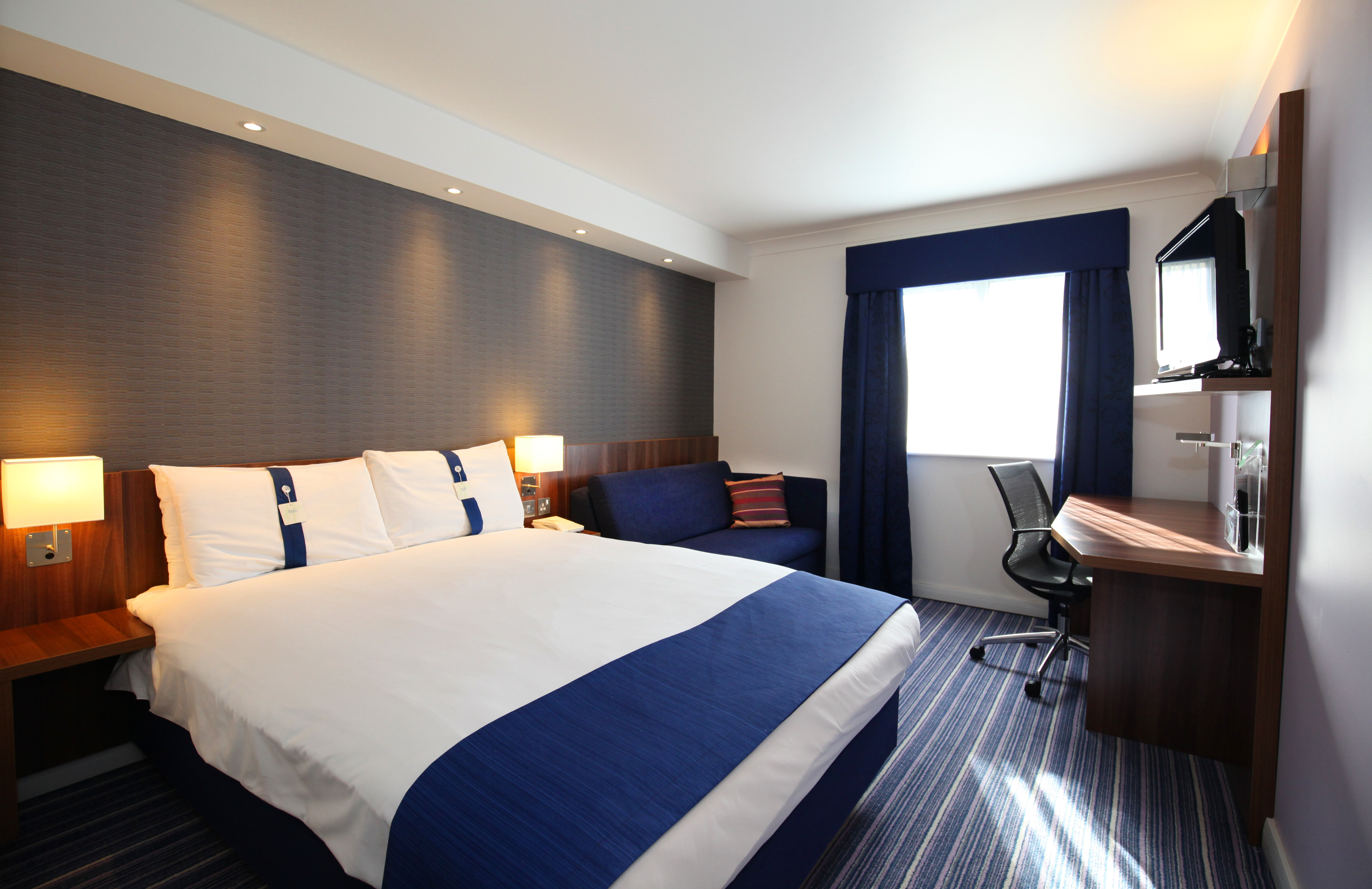 holiday inn express york by ihg