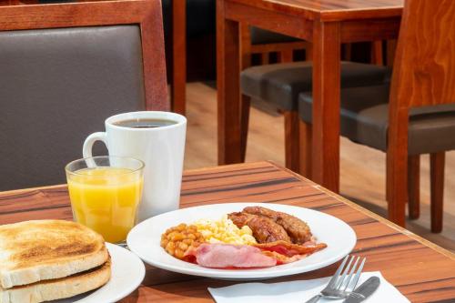 holiday inn express york by ihg