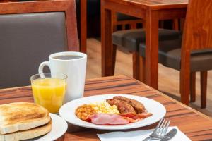 holiday inn express york by ihg