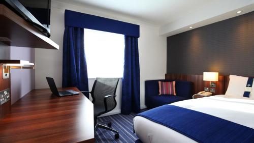 holiday inn express york by ihg
