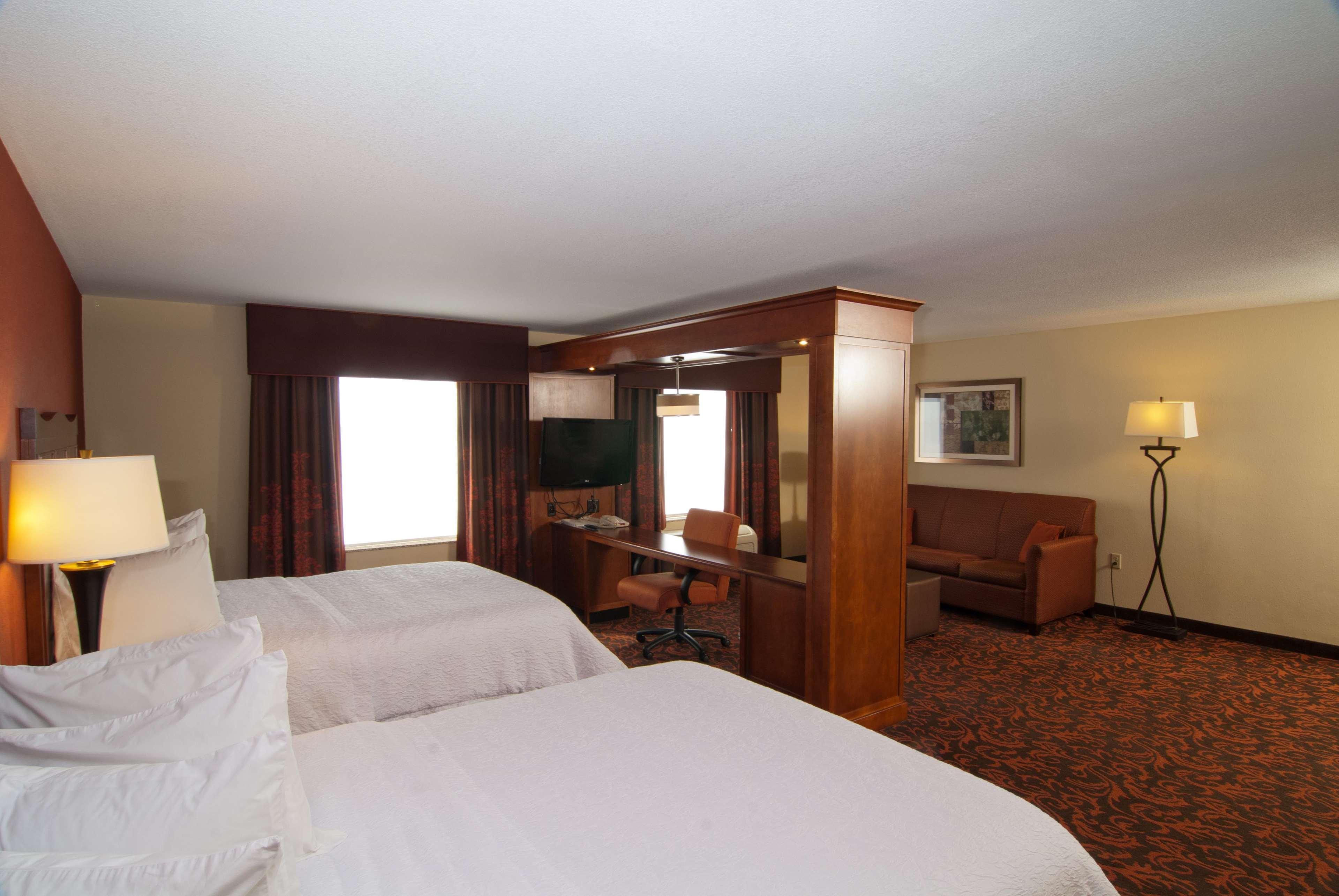 hampton inn yorkville