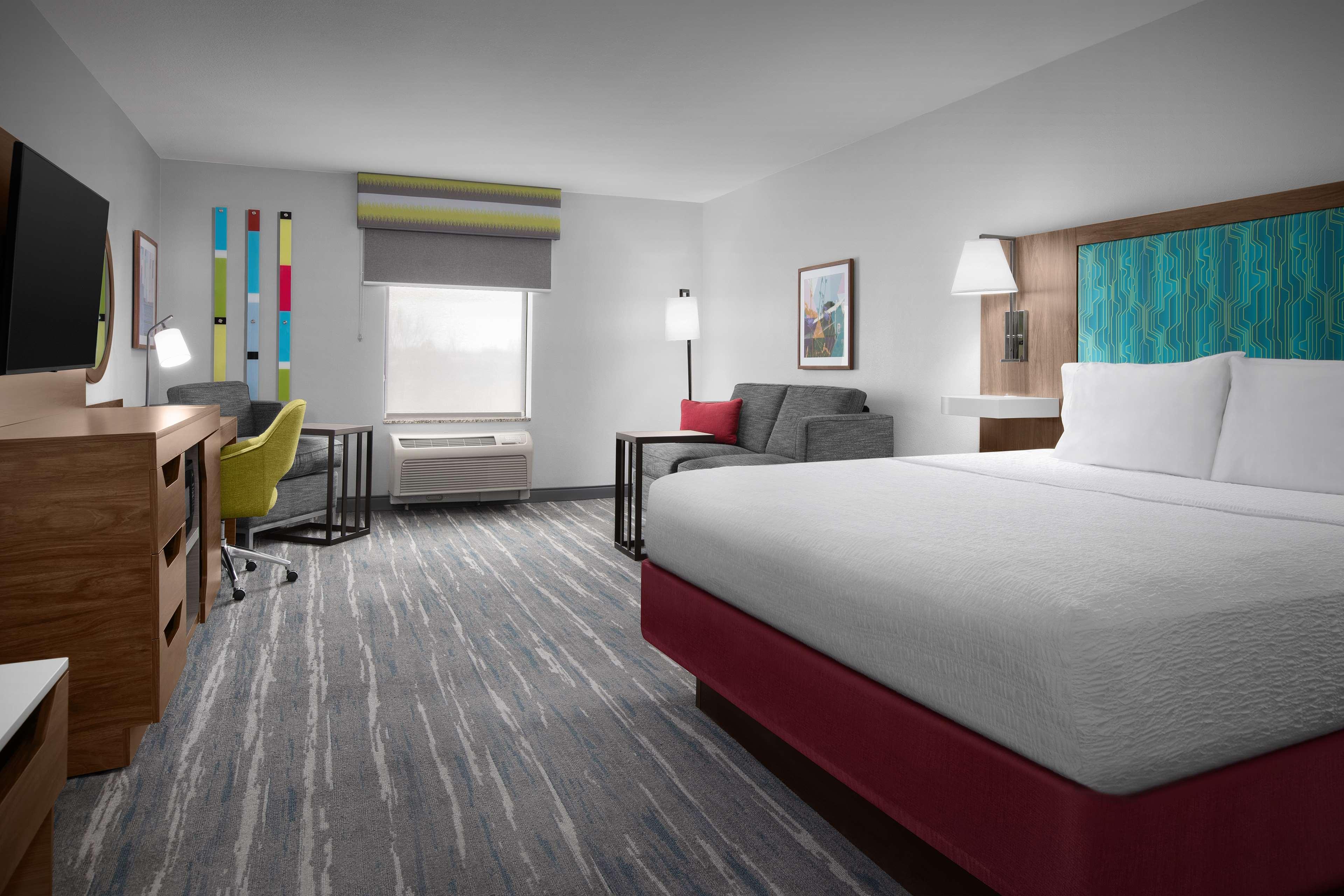 hampton inn yorkville