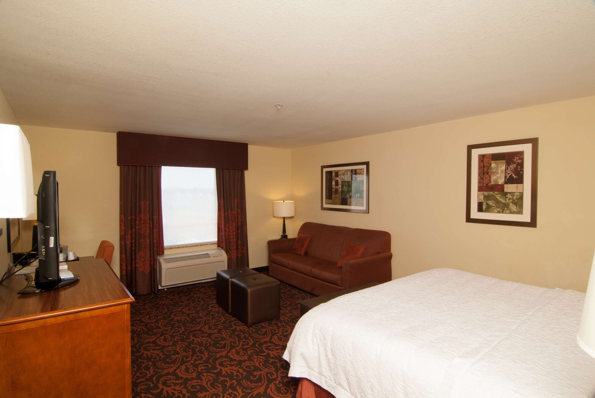 hampton inn yorkville