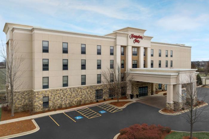 hampton inn yorkville