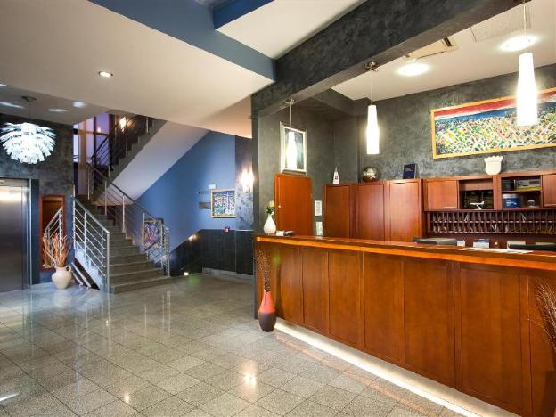 best western airport hotel stella