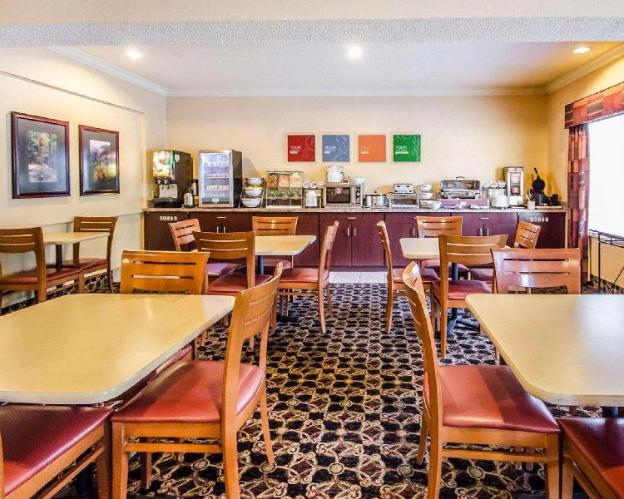 comfort suites prestonsburg west