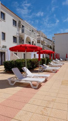 amore protaras apartments
