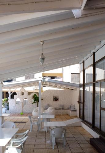 amore protaras apartments