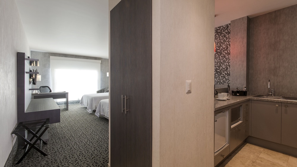 holiday inn express queretaro by ihg