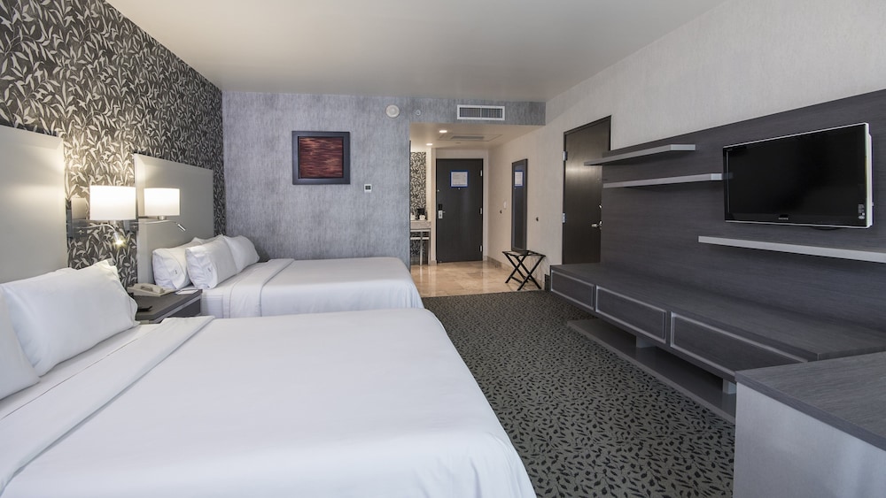 holiday inn express queretaro by ihg