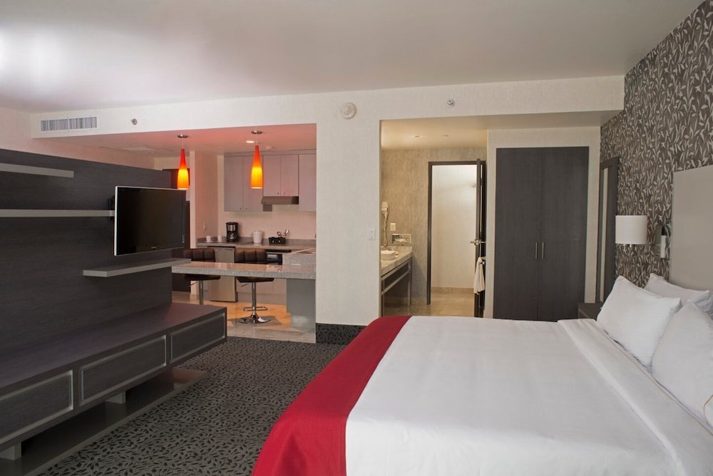 holiday inn express queretaro by ihg