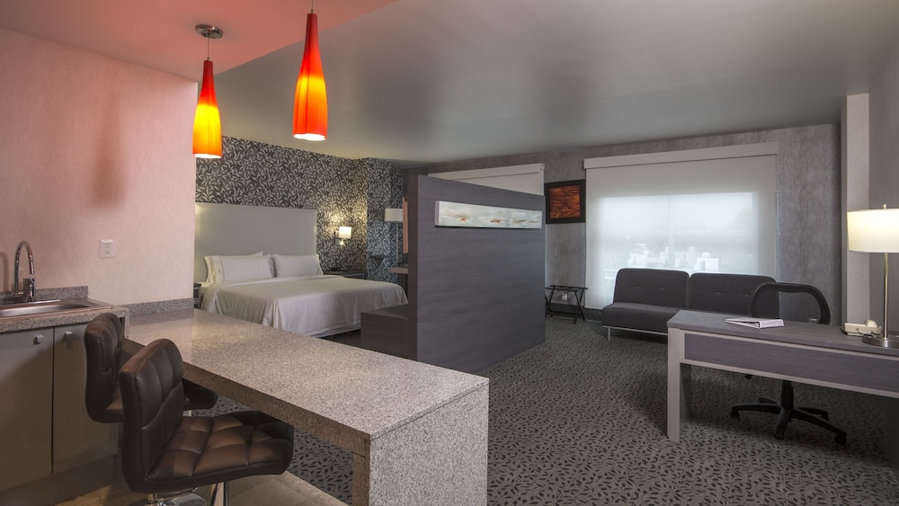holiday inn express queretaro by ihg