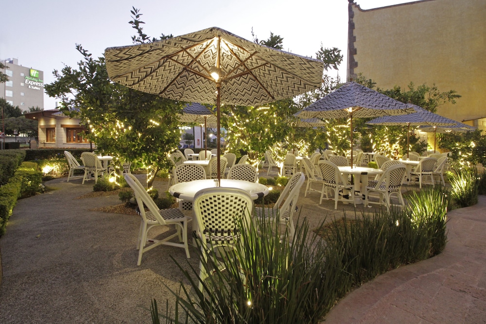 holiday inn express queretaro by ihg