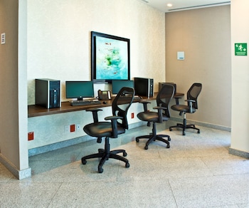 Holiday Inn Express Queretaro By Ihg,Corregidora>>Arroyo Seco,3 star