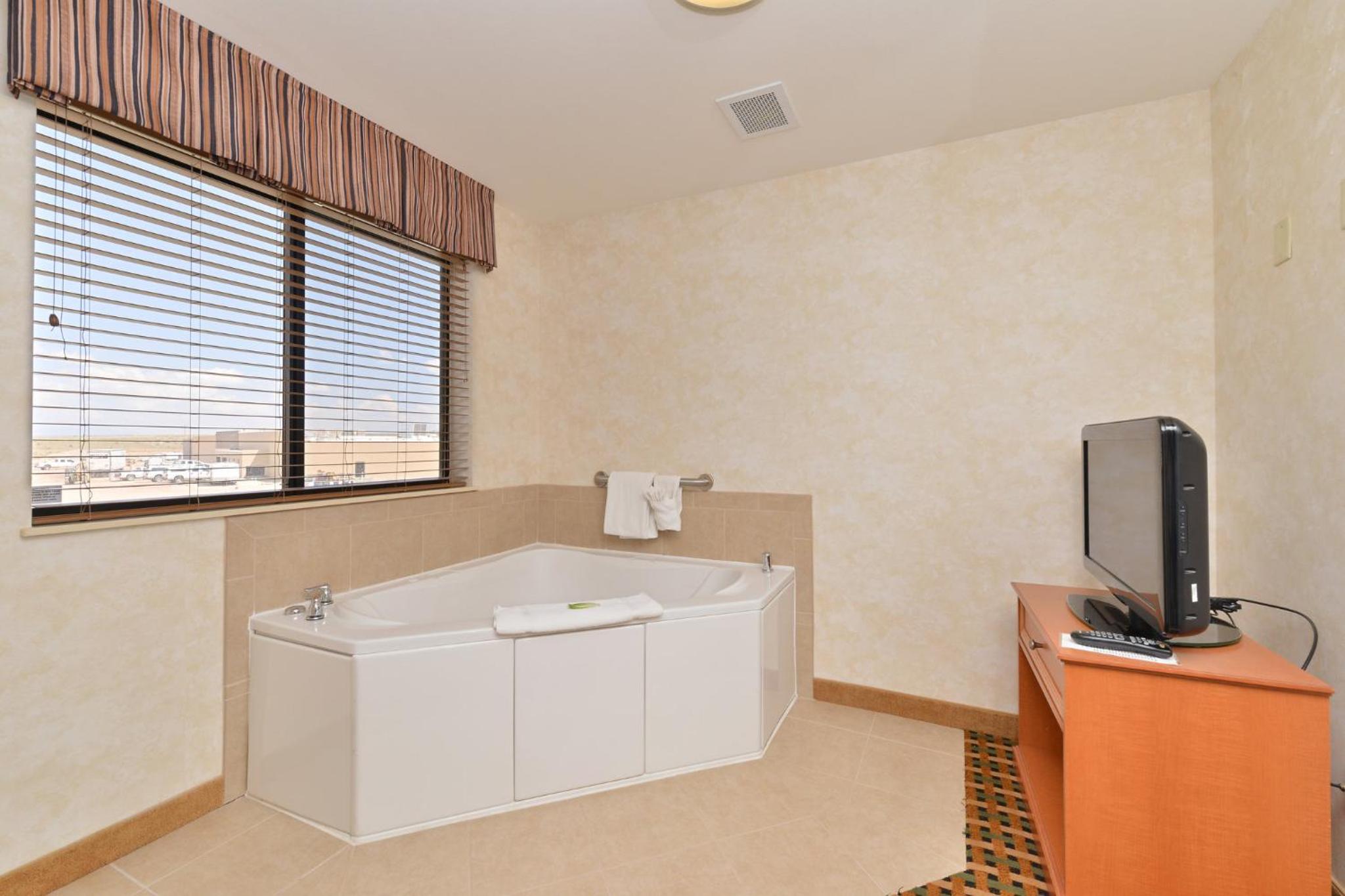 holiday inn express rawlins by ihg