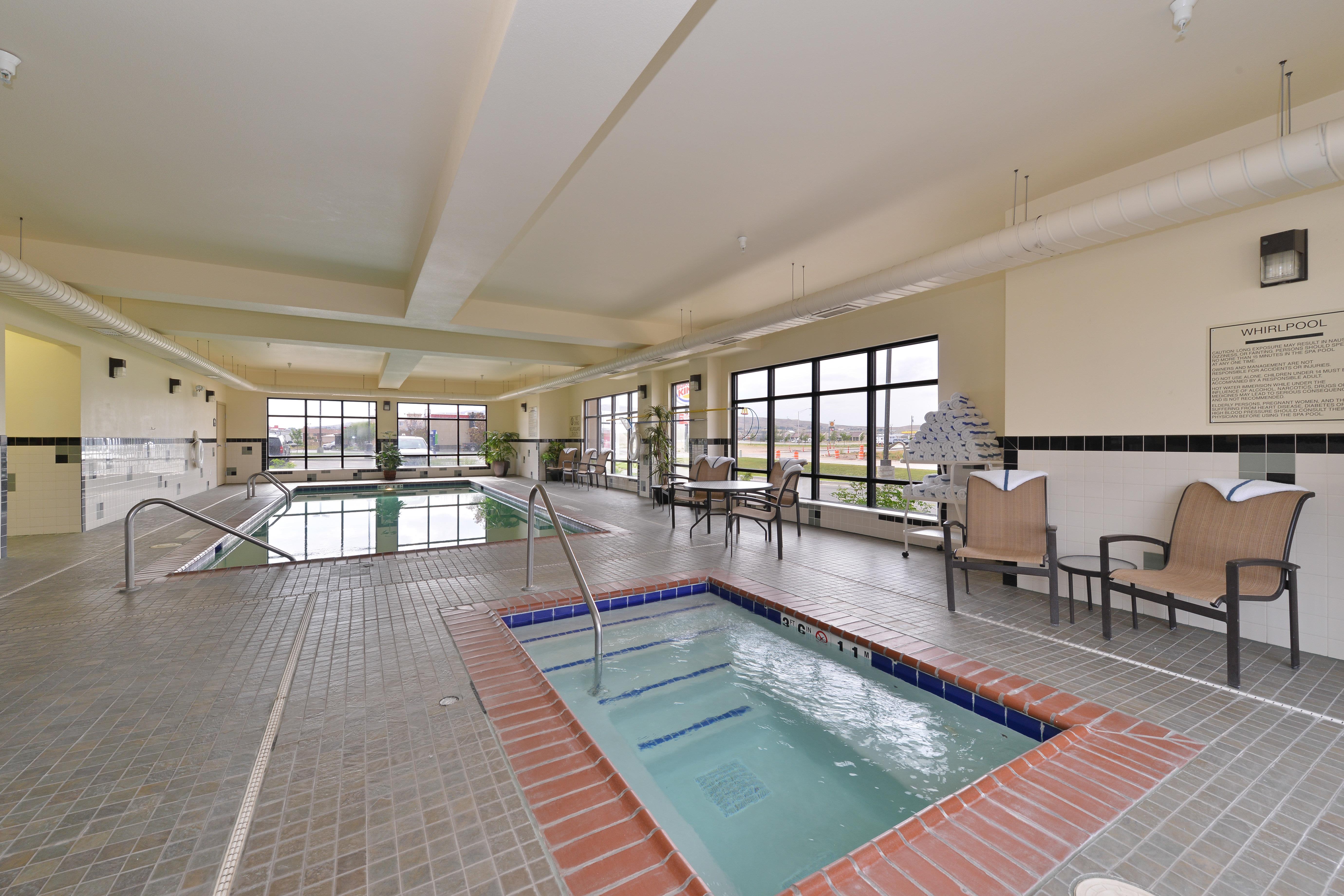 holiday inn express rawlins by ihg