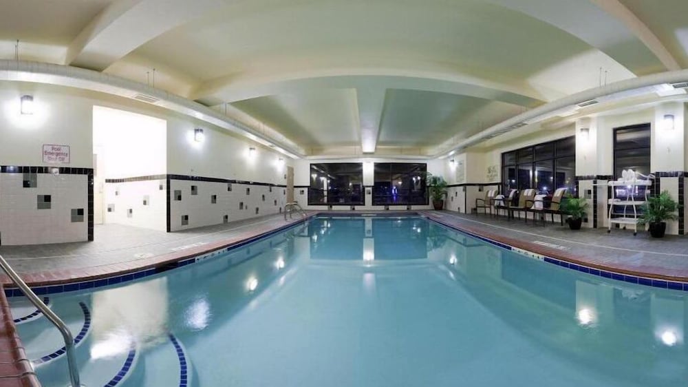 holiday inn express rawlins by ihg
