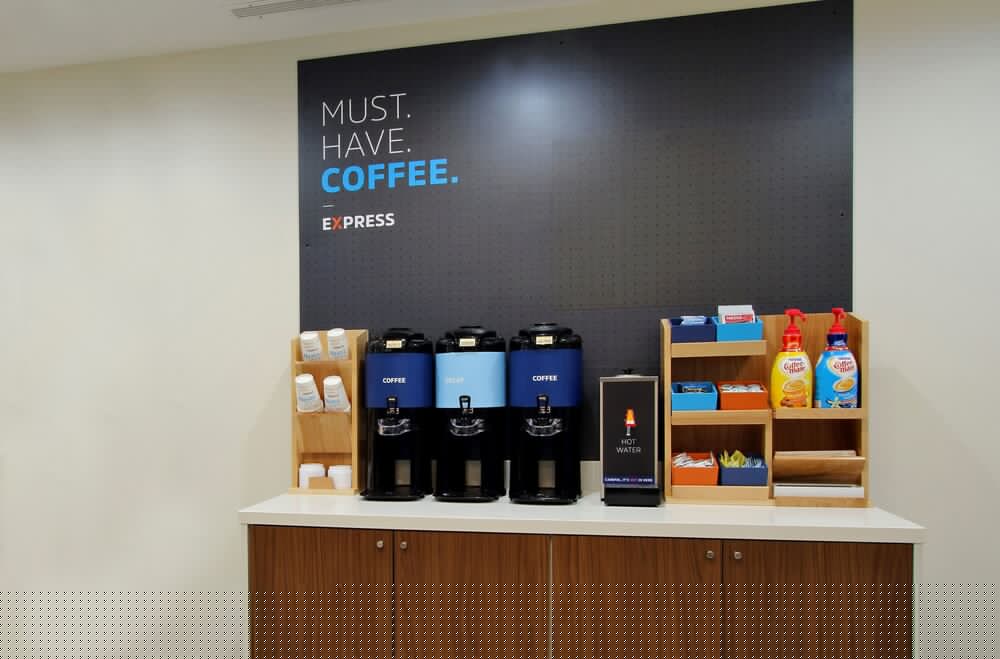 holiday inn express rawlins by ihg