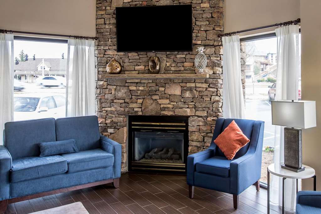 comfort inn and suites at dollywood lane