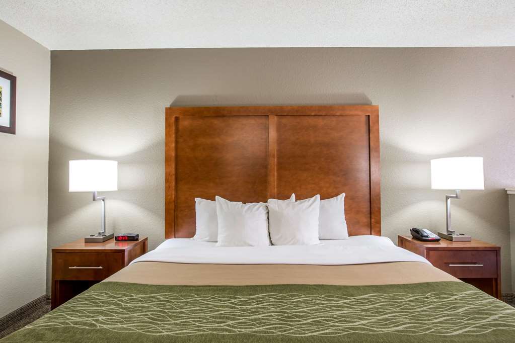 comfort inn and suites at dollywood lane