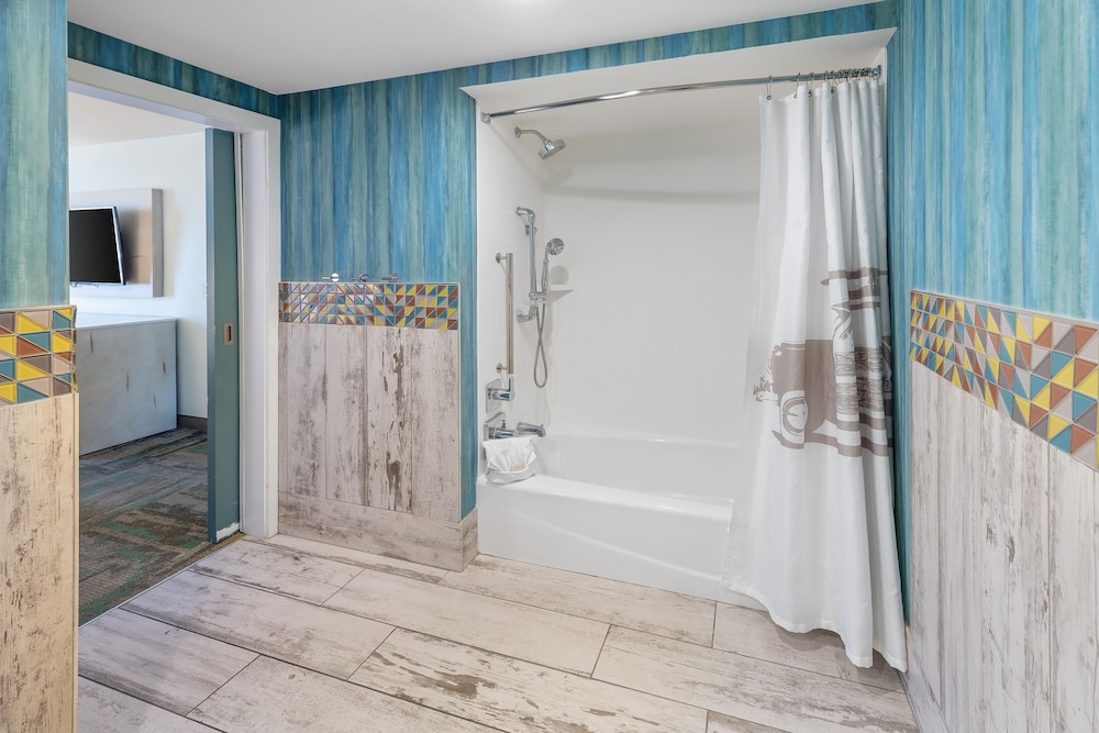 margaritaville island inn