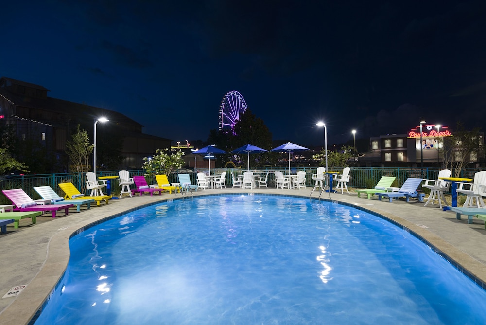 margaritaville island inn