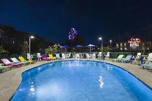 margaritaville island inn