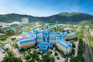 chimelong penguin hotel