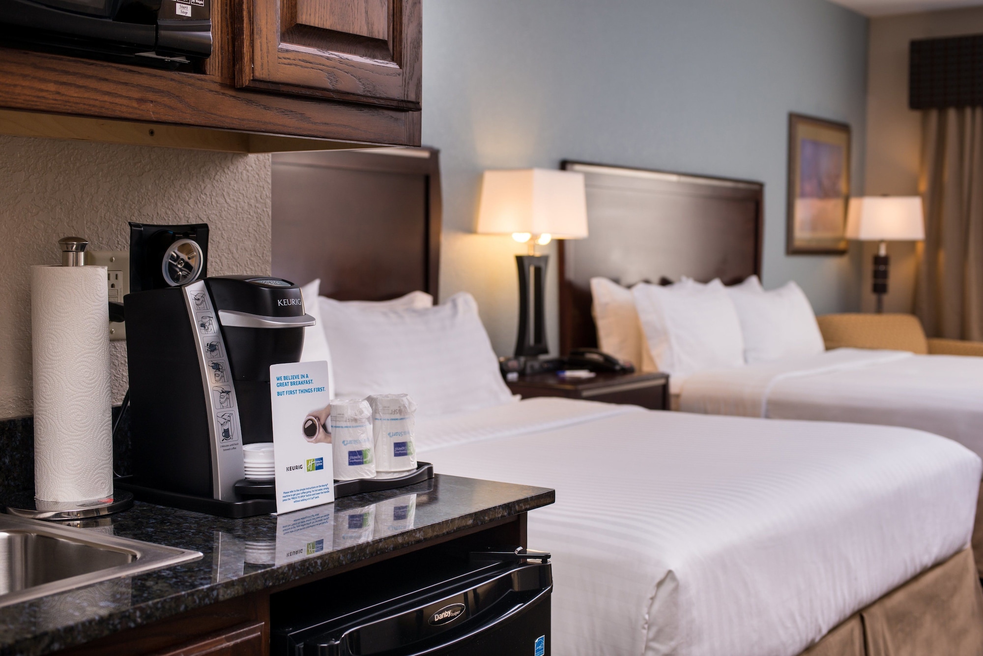 holiday inn express hotel and suites pittsburg by ihg