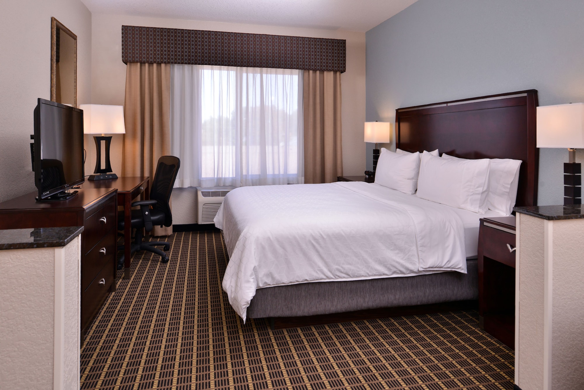 holiday inn express hotel and suites pittsburg by ihg