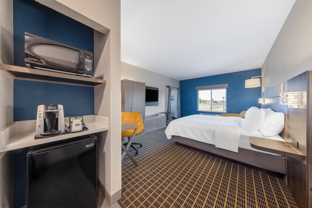 holiday inn express hotel and suites pittsburg by ihg