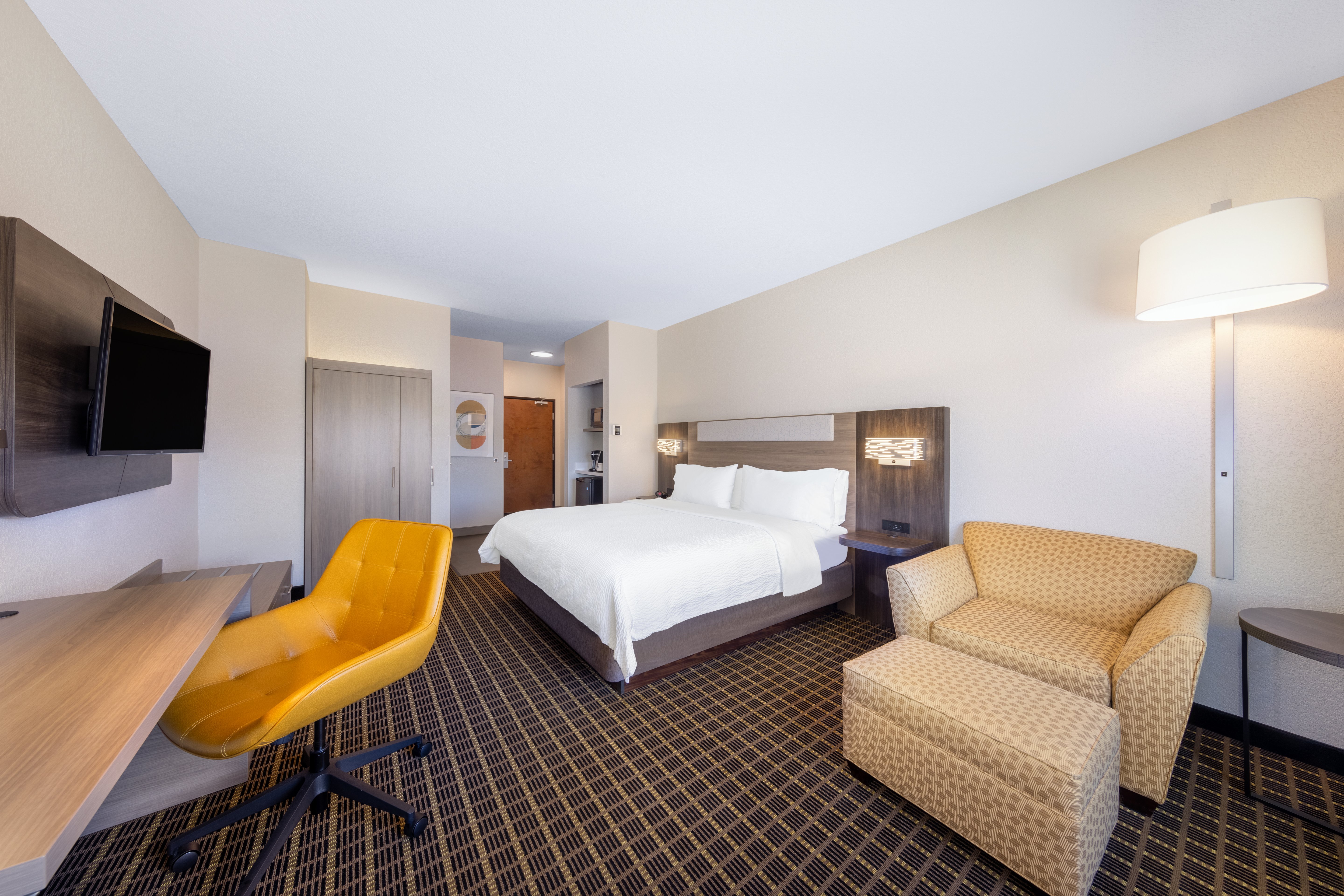 holiday inn express hotel and suites pittsburg by ihg