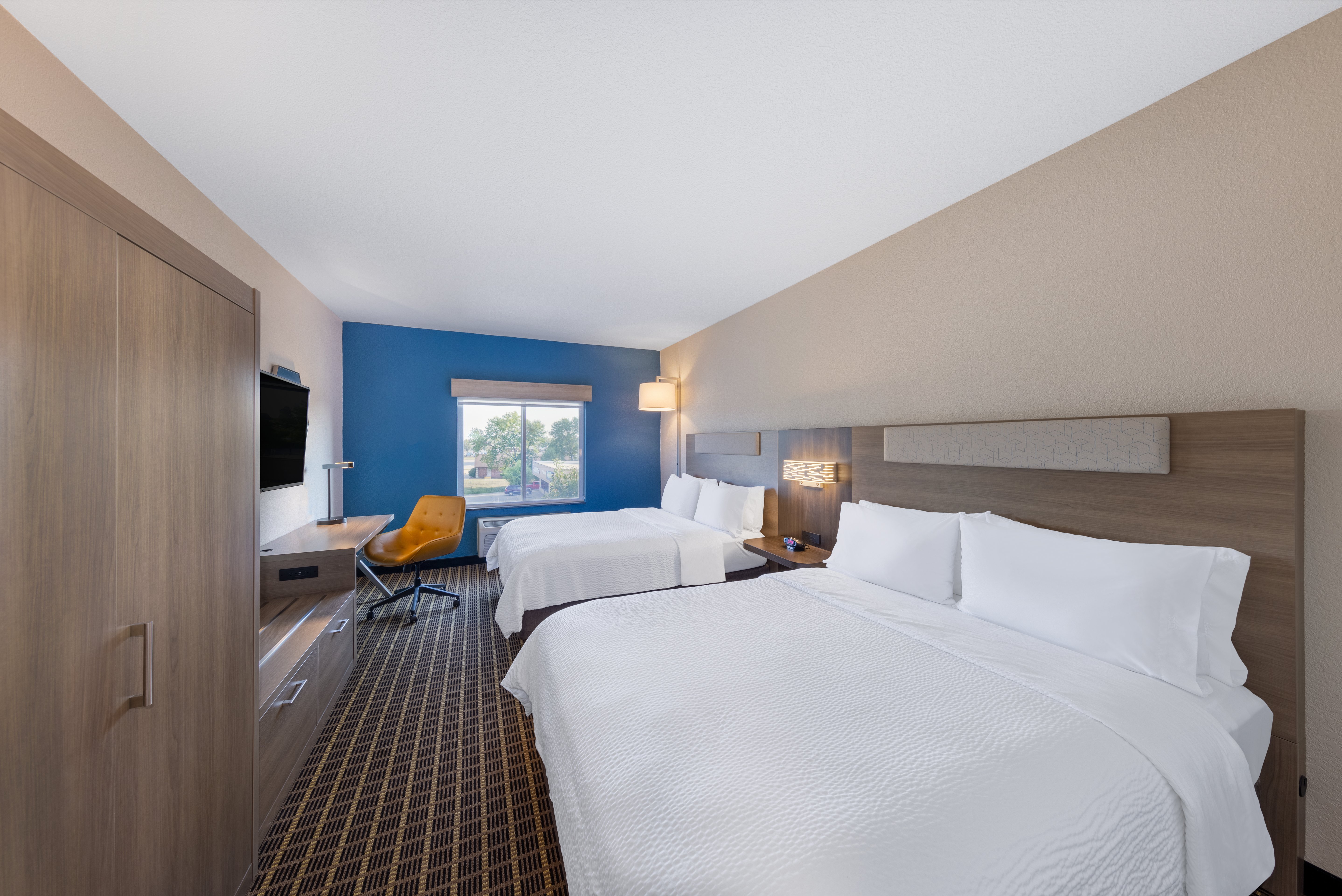 holiday inn express hotel and suites pittsburg by ihg