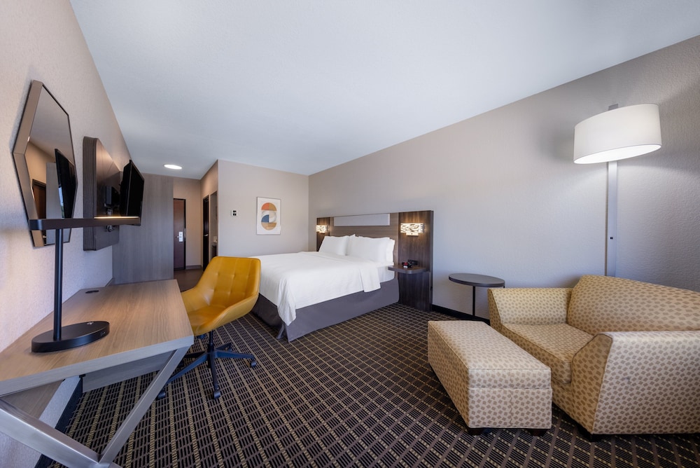 holiday inn express hotel and suites pittsburg by ihg