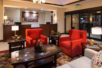 holiday inn express hotel and suites pittsburg by ihg