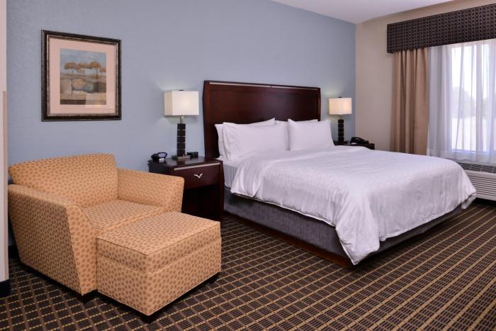 holiday inn express hotel and suites pittsburg by ihg