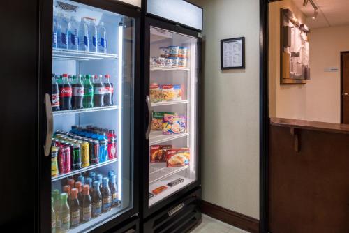 holiday inn express hotel and suites pittsburg by ihg