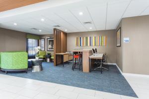 holiday inn express plymouth by ihg